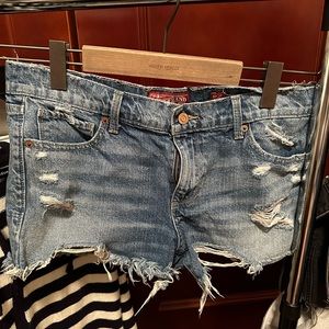 lucky brand distressed denim shorts